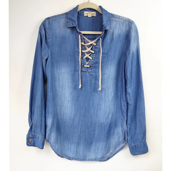 Anthropologie Cloth & Stone Chambray Lace Up Top Size XS - Picture 2 of 11